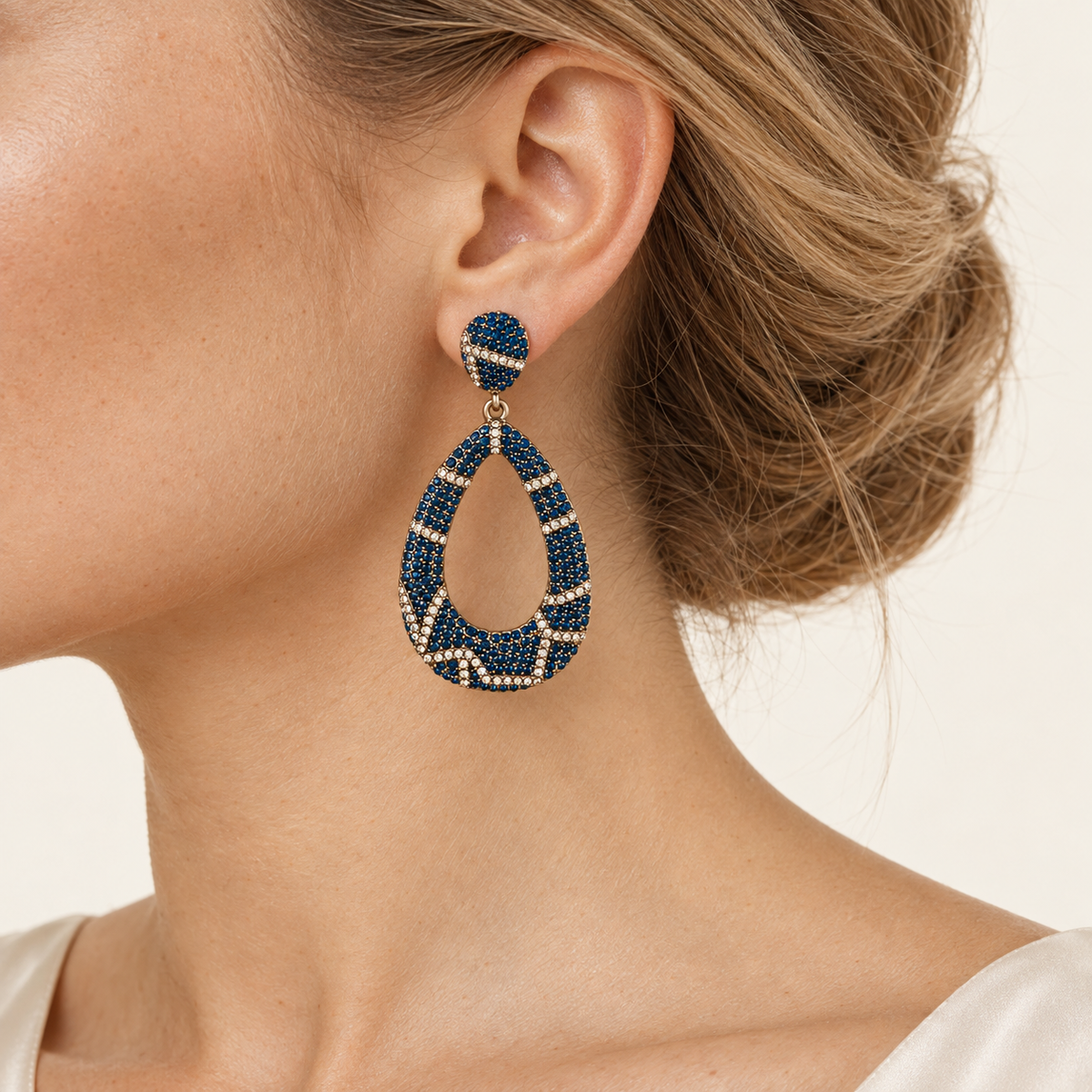 Vintage Blue Crystal Teardrop Earrings
