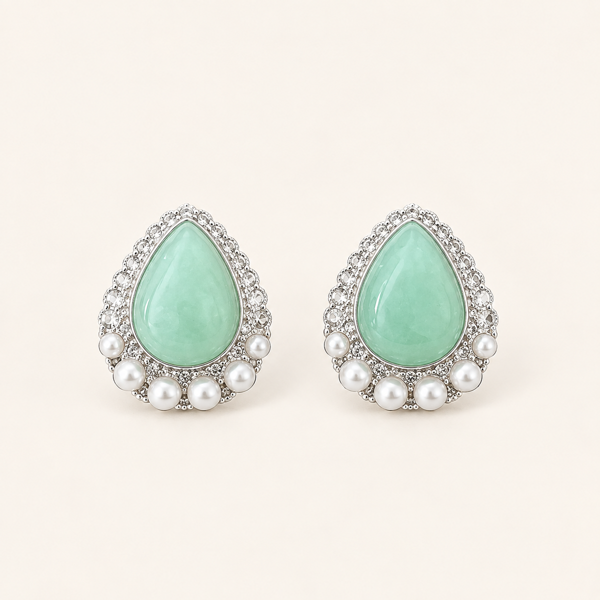 Vintage Jade Green Teardrop Pearl Clip-On Earrings