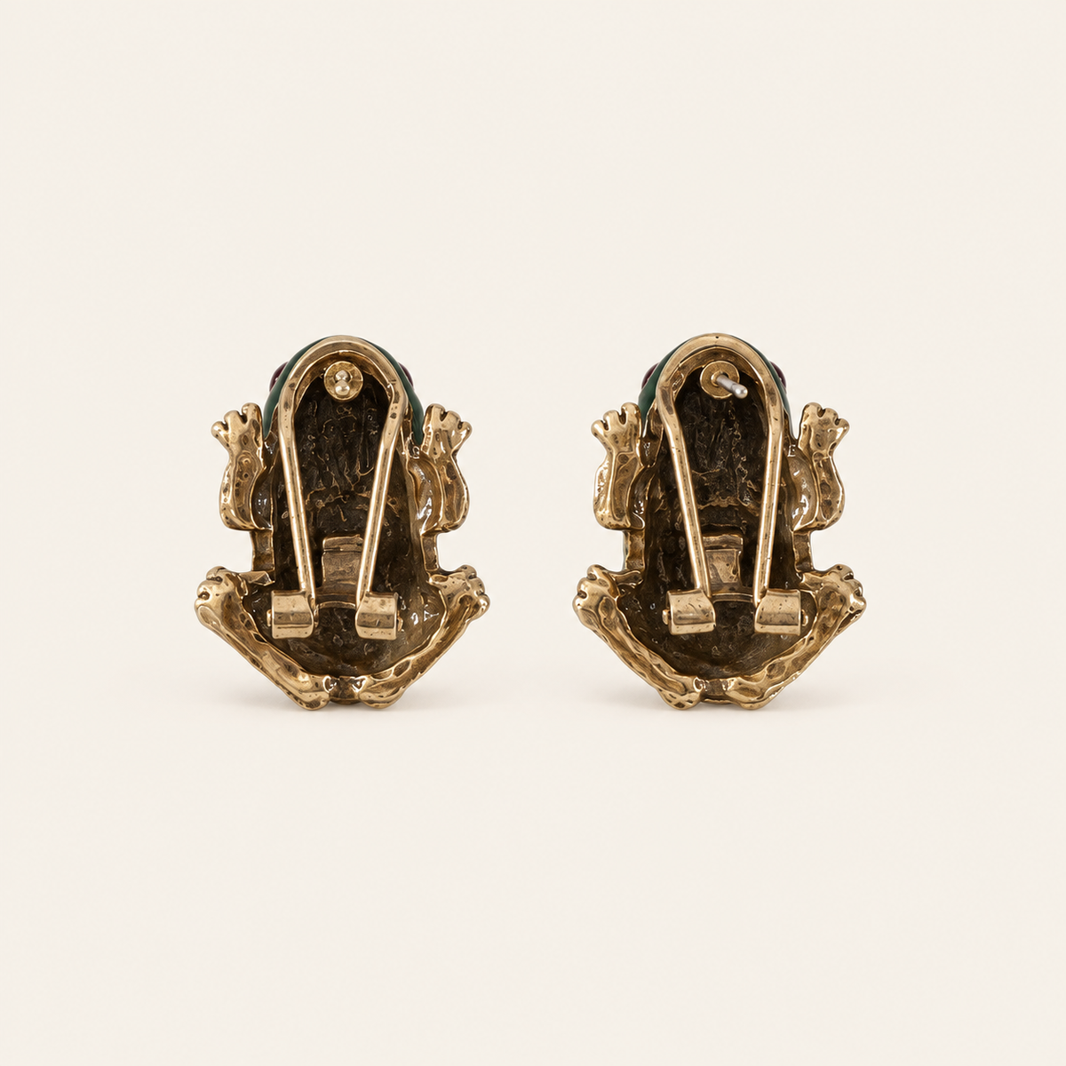 Vintage Green Enamel Frog Clip-On Earrings